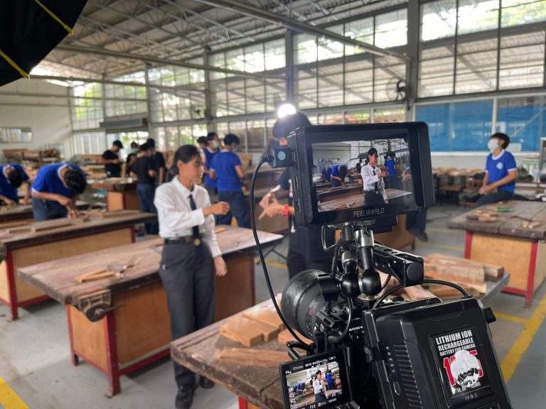 LINE_ALBUM_ถ่ายรายการ 25 ส.ค. 65_220825_113