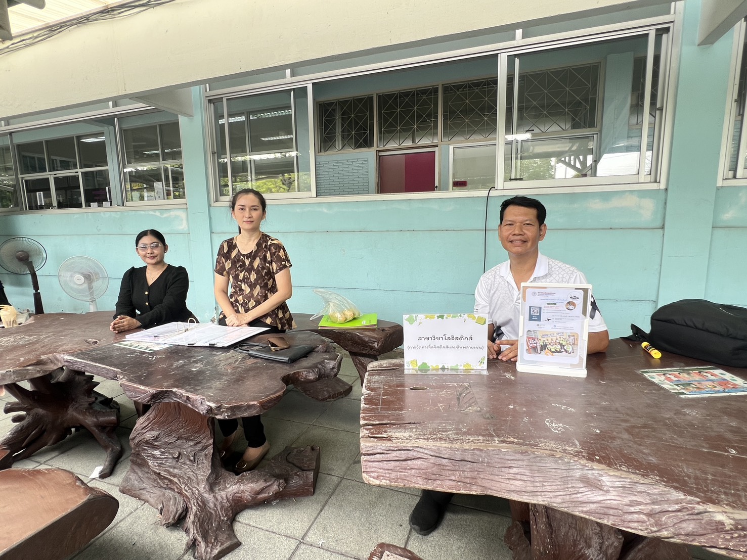 672684800_4389857267916182_4853290511206495303_n